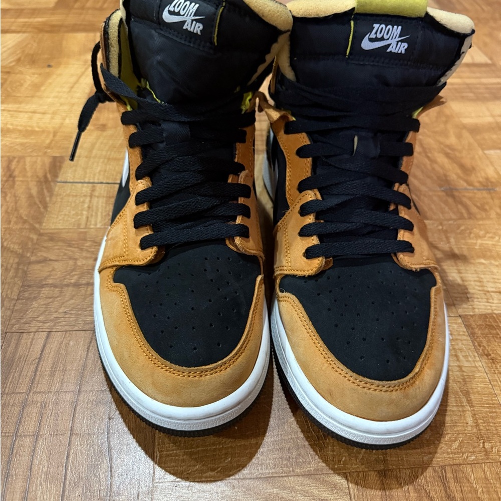 Nike Dunks Mid-Top Black and Tan